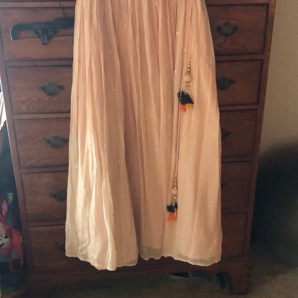 Light Pink long full length skirt chiffon and has underskirt with tulle gorgeous